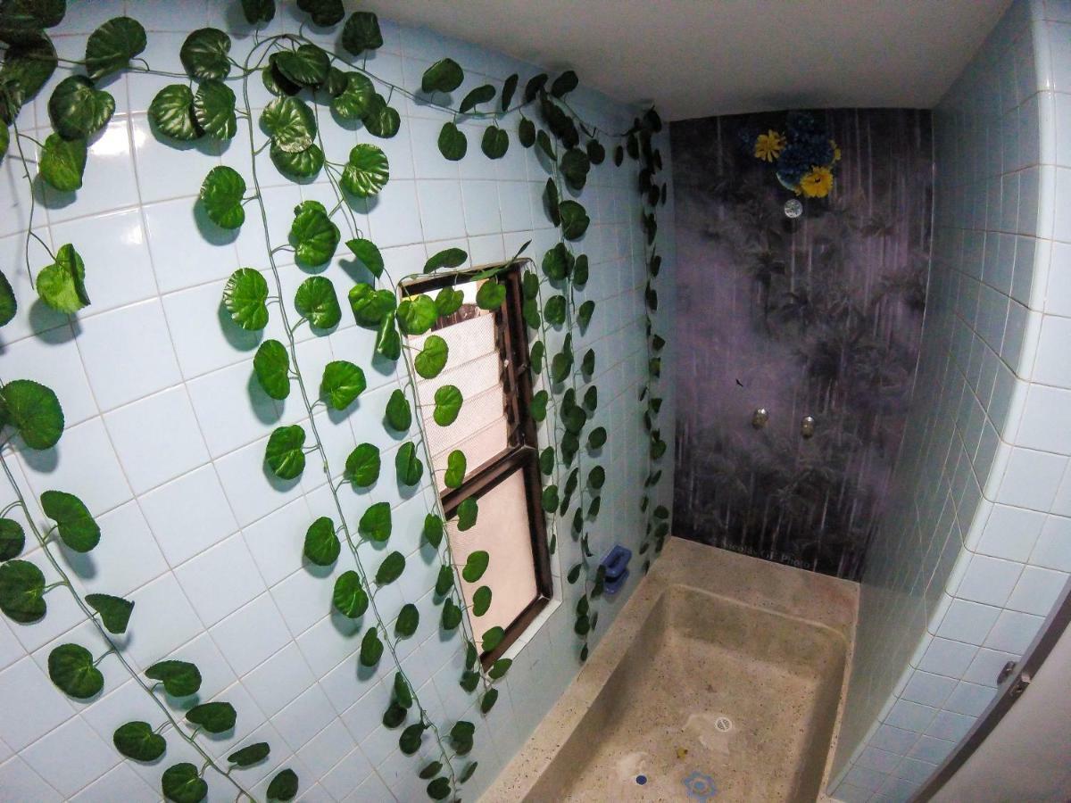 La Otra Mitad Hostel Арменія Екстер'єр фото